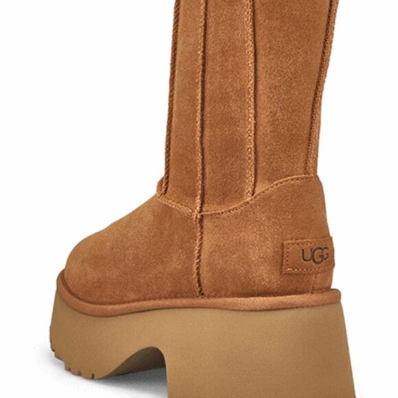 Ugg Classic Twin Seam New Heights Platform Boots - Picture 2 of 11